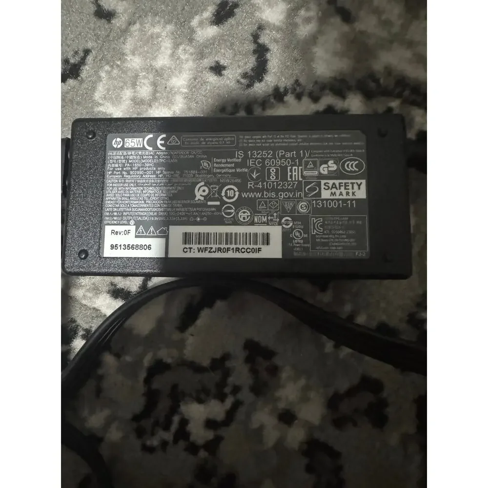 NWOB OEM Genuine HP TPC-LA58 65W AC Adapter Charger 19.5V 3.33A w/ Power Cord